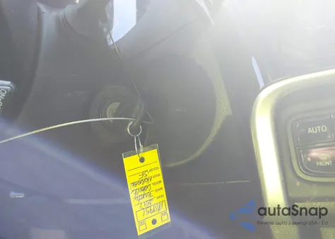 2017 Toyota Corolla Le z USA, uszkodzony, nr VIN 2T1BURHE6HC828976